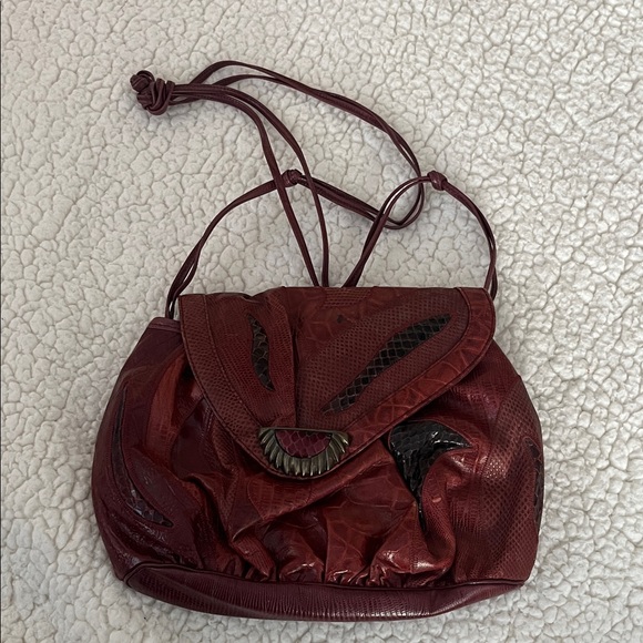 Sharif Burgundy and Black Textured Shoulder Bag - Picture 2 of 10